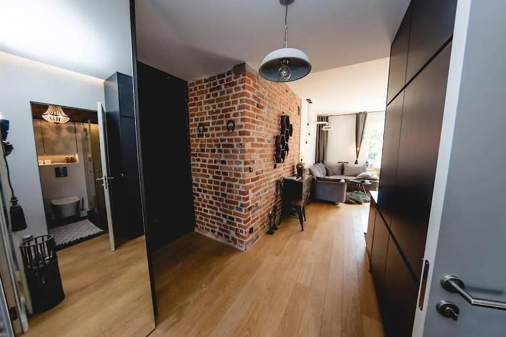 Stylowy Apartament W Centrum Sopotu Z Projektorem-1